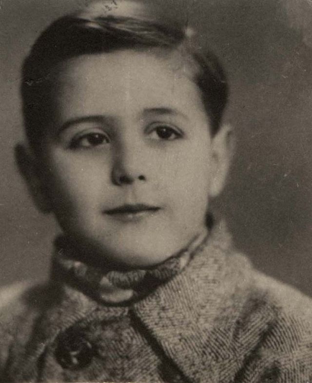 Sergio De Simone from Naples, around 1943. Yad Vashem Photo Collections, No. 14142831