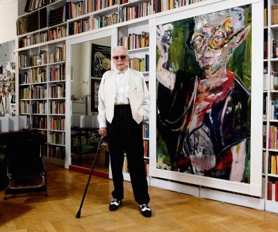 Andrzej Wirth in his apartment in Berlin