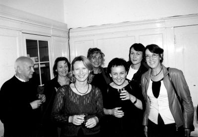 W galerii DAAD nad Café Einstein, Berlin 2002 r. - Henryk Bereska, n.n., Dorota Danielewicz-Kerski, n.n., Olga Tokarczuk, Lila Karbowska, n.n. 