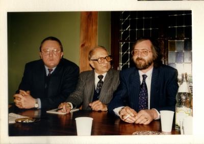 Spotkanie Klubu Mieroszewskiego, Monachium 1990 r.  - Od lewej: Bogdan Żurek, Włodzimierz Sznarbachowski, Jacek Kowalski 