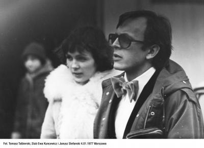 Ślub Ewy Kuncewicz i Janusza Stefańskiego, 1977 r. - Ślub Ewy Kuncewicz i Janusza Stefańskiego, Warszawa 4 stycznia 1977