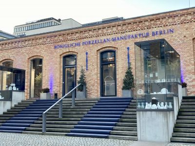 Siedziba Królewskiej Manufaktury Porcelany w Berlinie - Siedziba Królewskiej Manufaktury Porcelany w Berlinie – budynek historyczny 