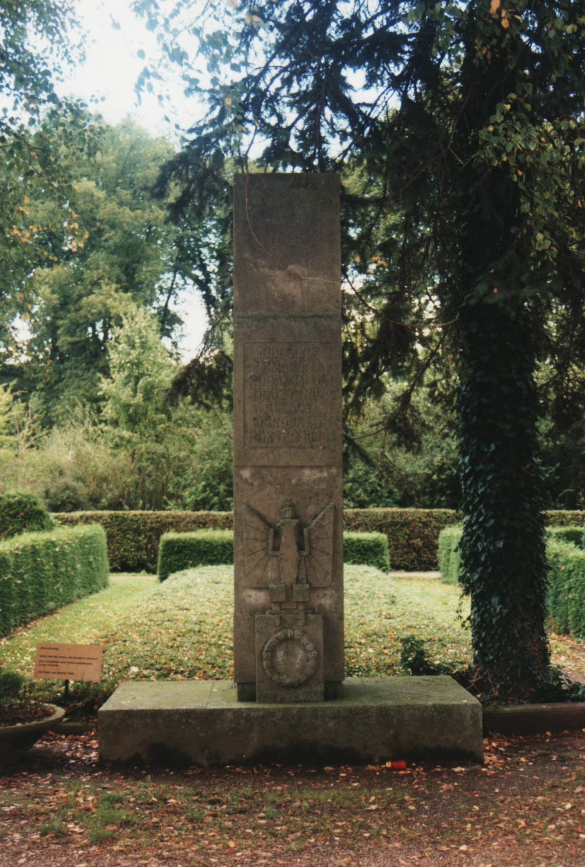 Stele at the polish buriel field at the cemetery in Höxter