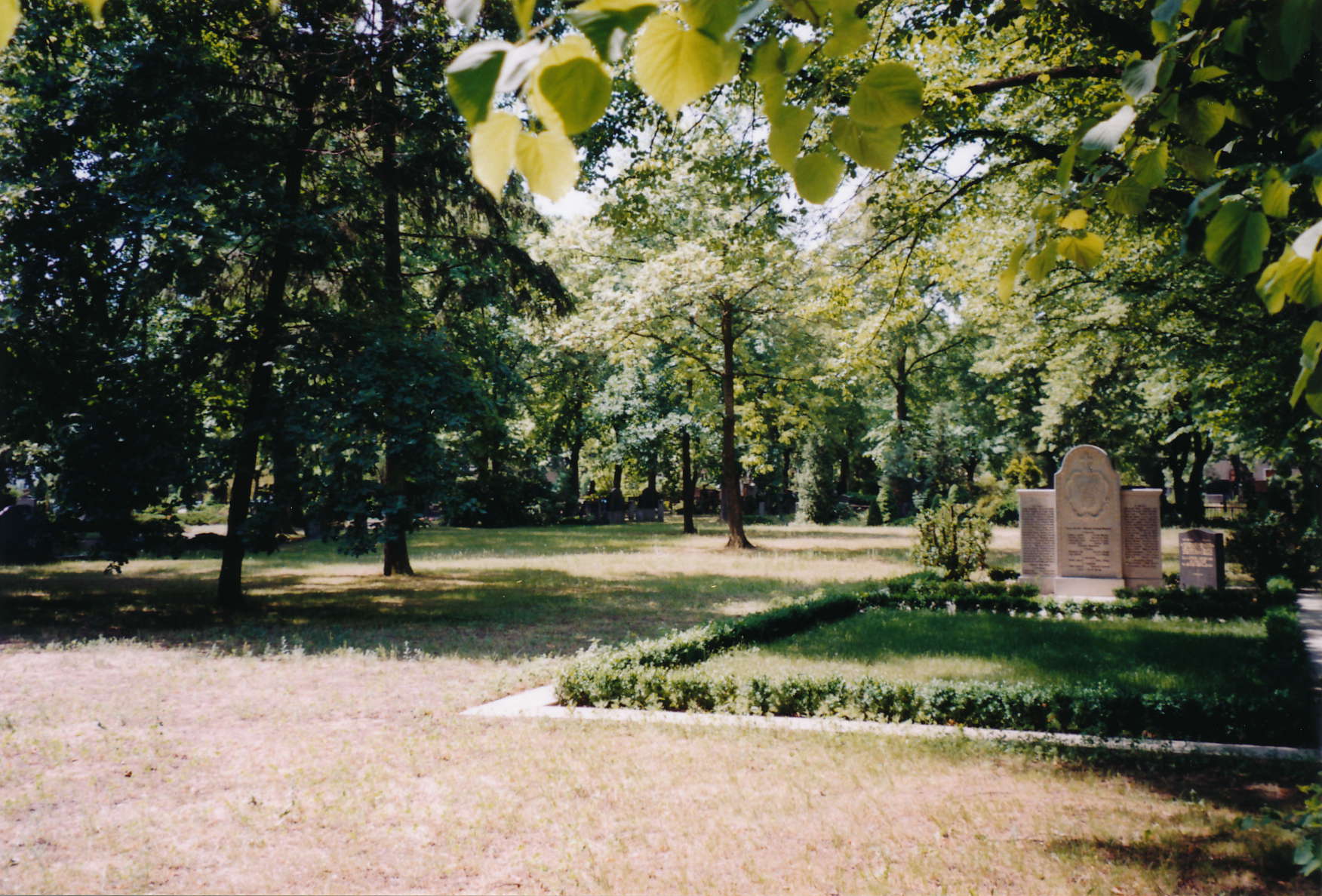 Kriegsgräberfeld des Friedhofes