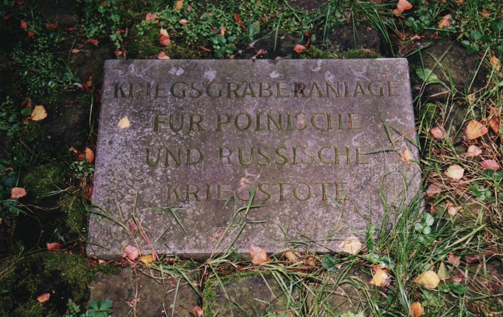 Memorial plaque at the burial ground for Poles and Russians at the cemetary in Paderborn