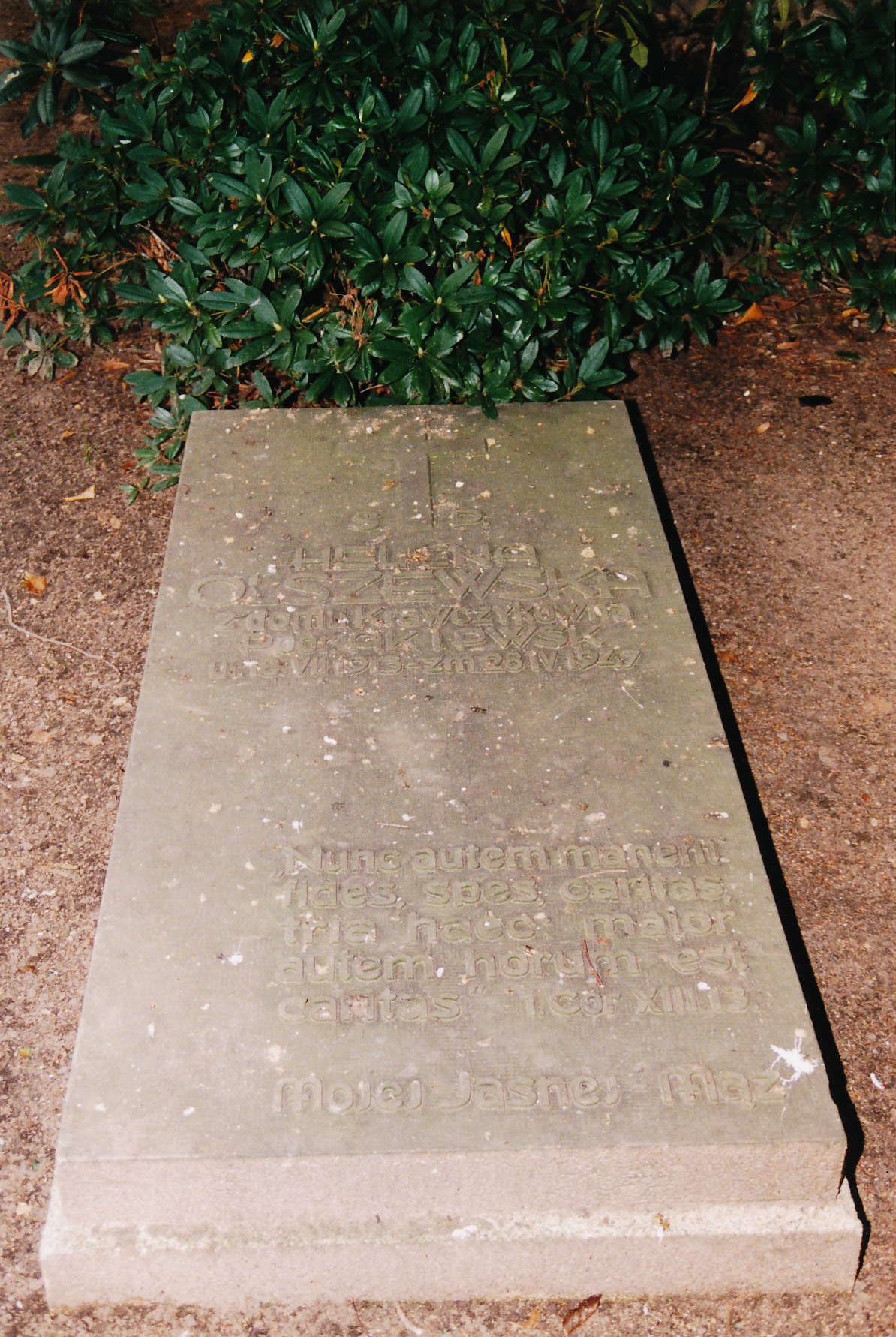 Grabplatte der Teilnehmerin des Warschauer Aufstandes