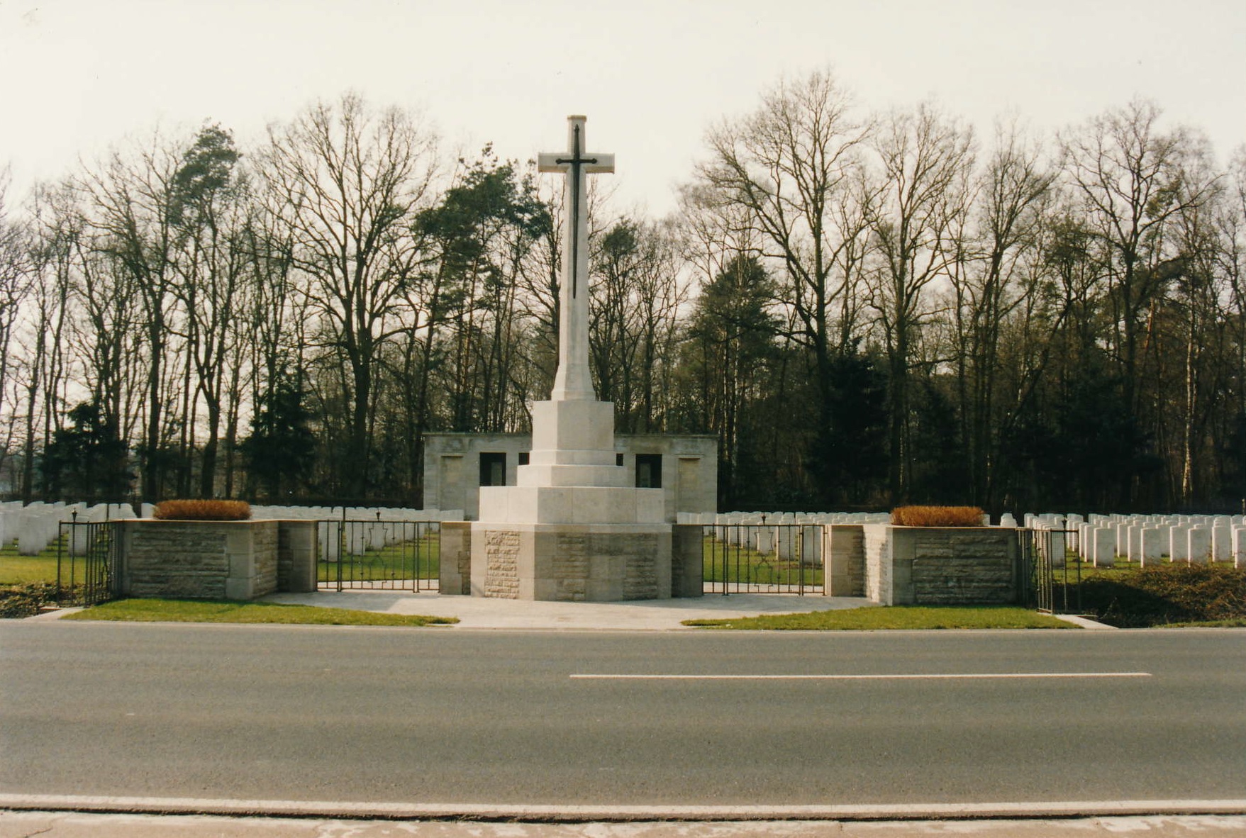 Britischer Militärfriedhof in Sage
