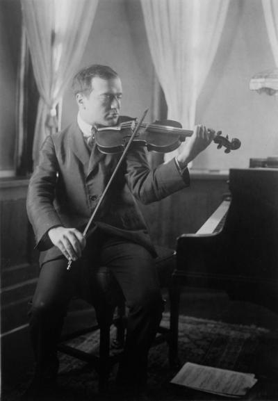 Bronisław Huberman, ok. 1928, autor fotografii nieznany, w zbiorach: George Grantham Bain Collection, Library of Congress, Waszyngton, DC.