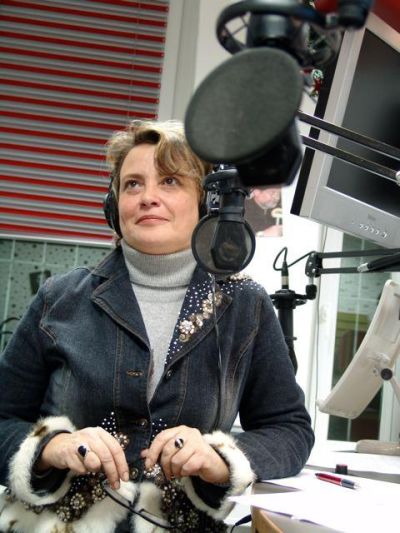 Roma Stacherska-Jung. Radio an jedem Dienstag.
