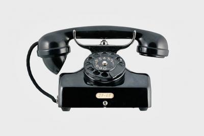 Telefon - From the series “Blow Ups”, 2001-2005, “Telephone”, photogram, 200 x 260 cm