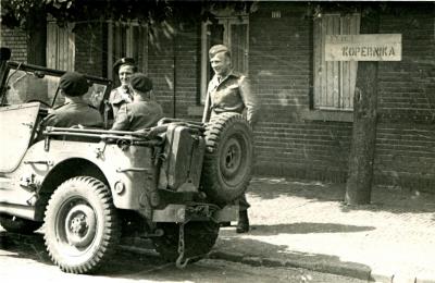 The Polish 1st Armoured Division in Maczków - The Polish 1st Armoured Division - General Stanisław Maczek - in Maczków on the street "Kopernika", 1945 r.