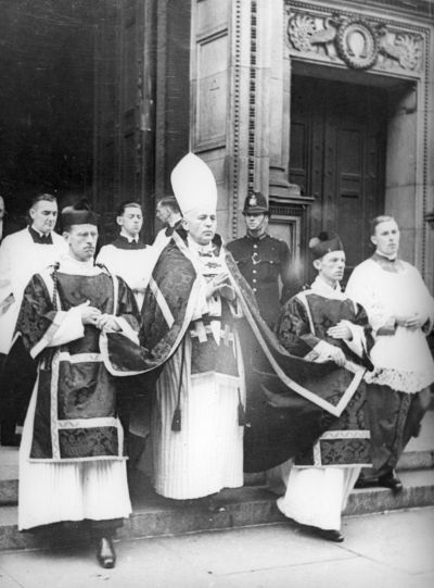 At the funeral service following the death of General Władysław Sikorski - Field Bishop Józef Gawlina at the funeral service following the death of General Władysław Sikorski, Westminster, London, 11 July 1943 