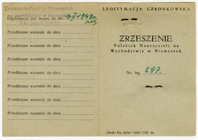 Dokument Nr. 112/1 - Topolnickis Mitgliedsausweis  des Verbandes der Polnischen Lehrer im Exil in Deutschland mit Lichtbild.  
