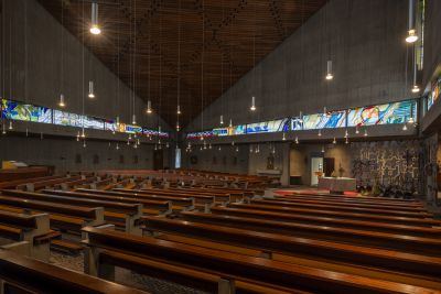 Die neue katholische Kirche in Herne-Röhlinghausen – Innenansicht - Innenansicht, 2023