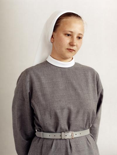 Ill. 15; Agnes, 2004 - Agnes, from the Novices series, 2004. C-Print, 79 x 66 cm