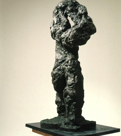 Karol Broniatowski: Akt III, 1988. Bronze, Höhe 147 cm.