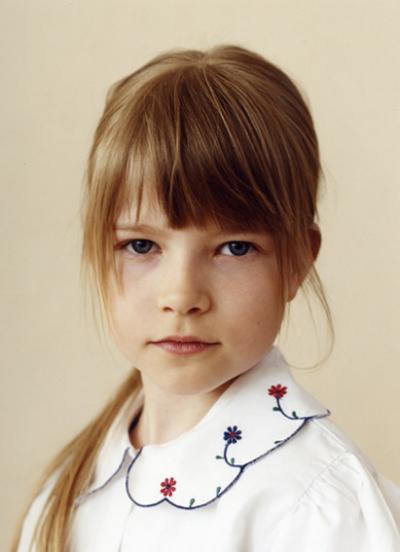 Ill. 27: Oliwia, 2008 - Oliwia, from the Pupils series, 2008. C-Print, 52 x 43 cm