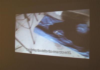 Agnieszka Polska, How the Work Is Done, 2011, wideo, ok. 6 minut, Galeria Żak|Branicka, Berlin.