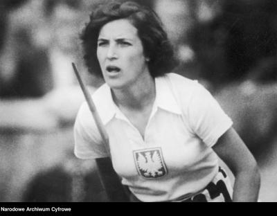 Maria Kwaśniewska during the javelin throwing competition at the Olympic Games, Berlin 1936. 