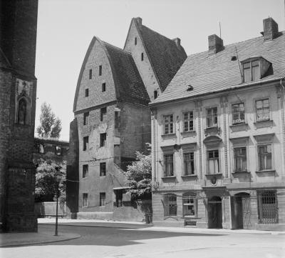 Former St. Anna Hospital in Wrocław, 1958 - Former St. Anna Hospital in Wrocław, 1958.