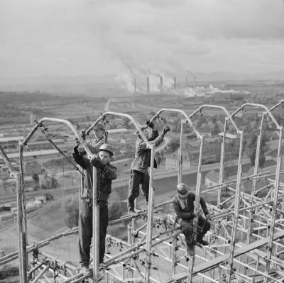 Scaffolder at the Turów lignite-fired power station in Turoszów, 1962.