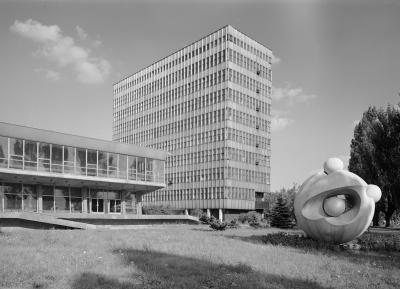 Hochhaus am Plac Grunwaldzki in Breslau, 1986