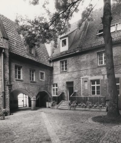 Inner courtyard of the old city prison in Wrocław, 1981. 