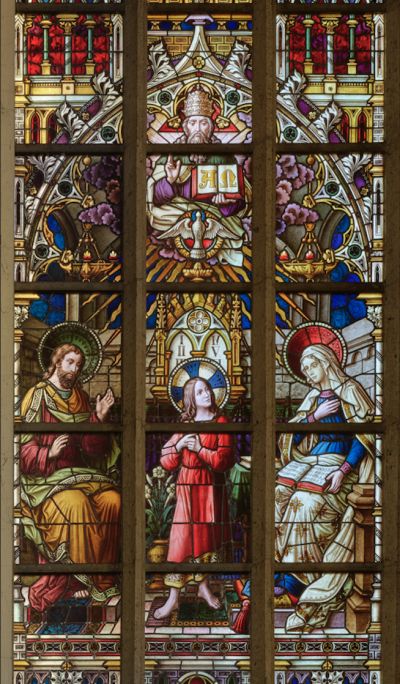 Linkes Seitenfenster im rechten Nebenchor - Josef erläutert seiner Familie die Heiligen Schrift 