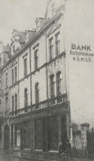 Arbeiterbank in Bochum (Bank Robotników) auf der damaligen Klosterstraße, heute Am Kortländer), 1917.