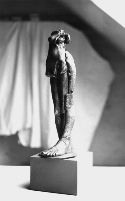 Karol Broniatowski: Auf- und abbaubare Figur, 1981. Bronze, Höhe: 42 cm.