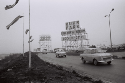 The Ruhr-Park was opened in 1964 in Bochum as the second largest shopping centre in the young Federal Republic of Germany at the Ruhrschnellweg.