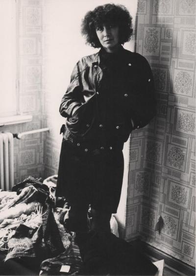 Janina Szarek in ihrer Wohnung in Berlin-Neukölln, 1980er Jahre
