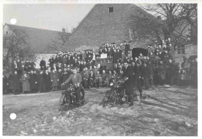 Teilnehmer des Führerscheinkurses im Rahmen der beruflichen Ausbildung - Teilnehmer des Führerscheinkurses im Rahmen der beruflichen Ausbildung in Maczków, 1945