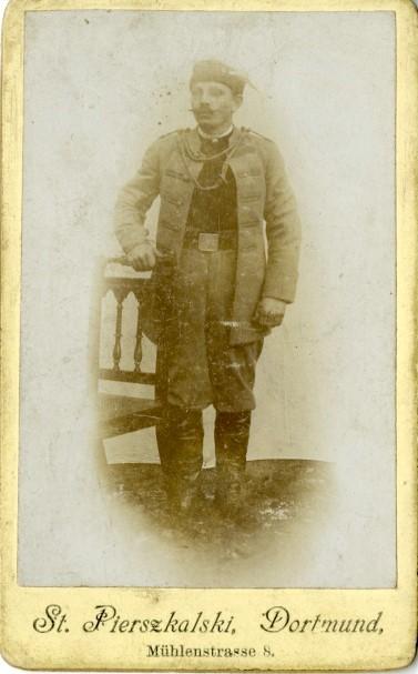 „Sokół“-Mitglied - St. Pierszkalski, Mitglied von „Sokół“, Fotografie, ca. 1890, Dortmund.  