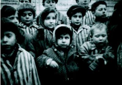 Kleine Häftlinge des KZ Auschwitz