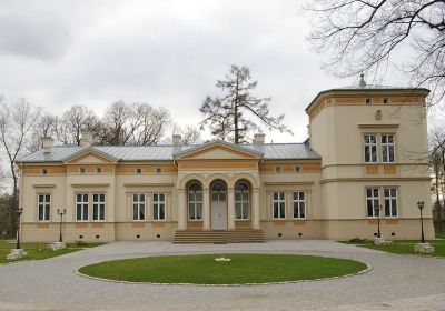 Pałac Minoga (Pałac Wężyków w Minodze), 1859-62, na północny-wschód od miejscowości Skała, 20 km na północ od Krakowa